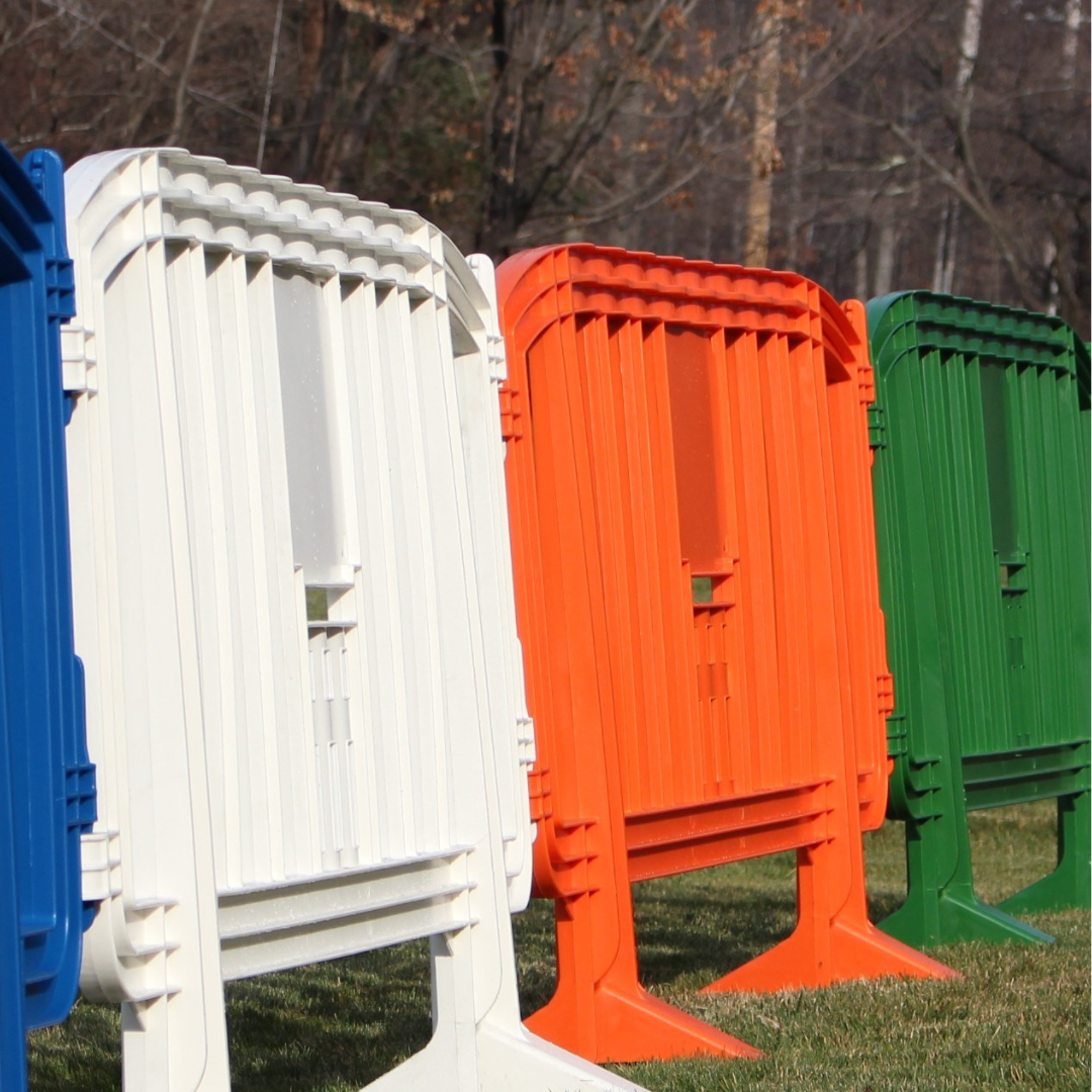 5 Ways a MOVIT® Plastic Interlocking Barricade Improves Safety, Efficiency, and Branding