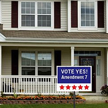 T-cade Sign Frame in Use With Election Sign Image